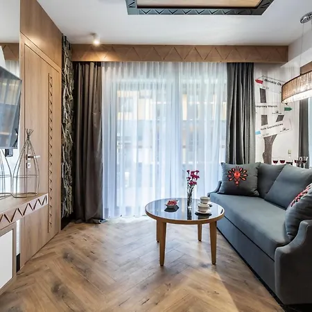 Apartment Czerwona Izba &